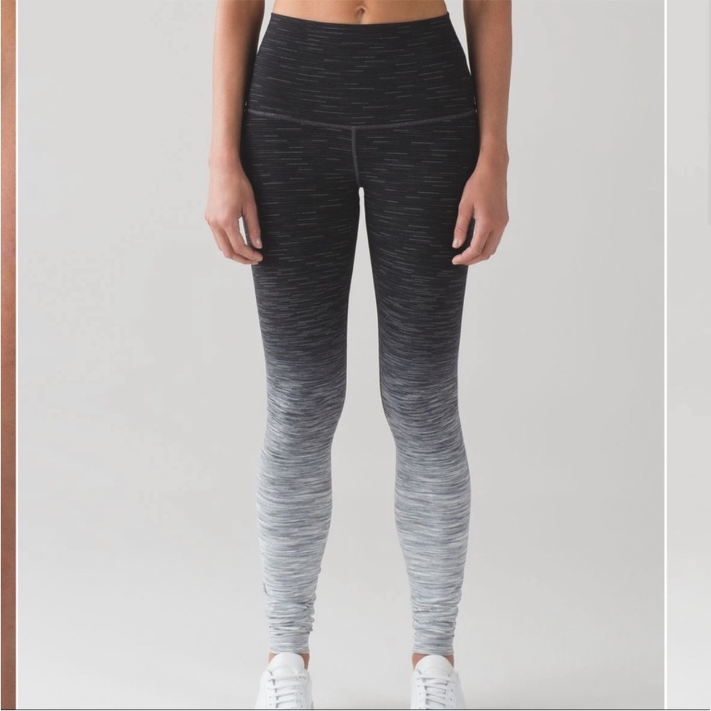 Lululemon VGUC Wunder Under High Rise ombré legging black fading to light grey